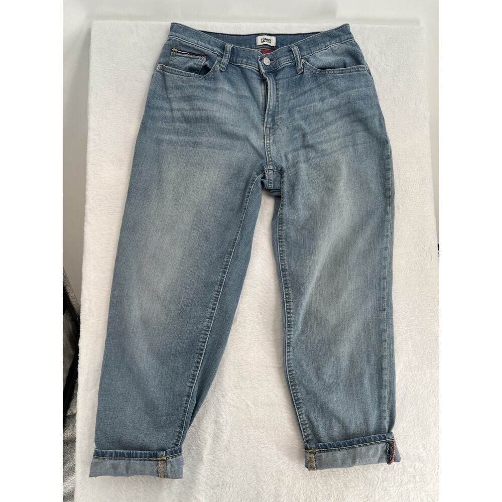 Women's size 2R Tommy Hilfiger medium wash boyfriend jeans Y2K vintage cotton